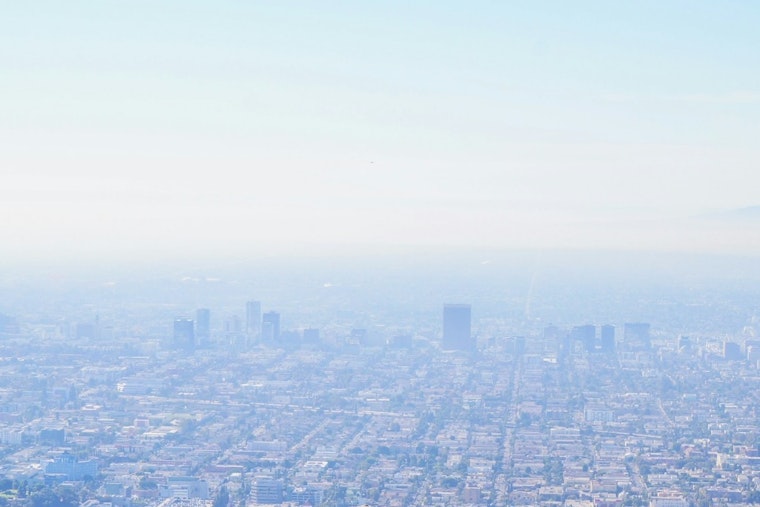 Week of Morning Fog and Potential Weekend Showers in Los Angeles