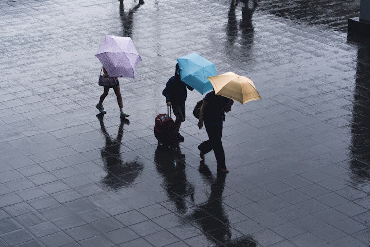 Week of Wet Weather Expected in Detroit as NWS Warns of Ongoing Showers and Thunderstorms