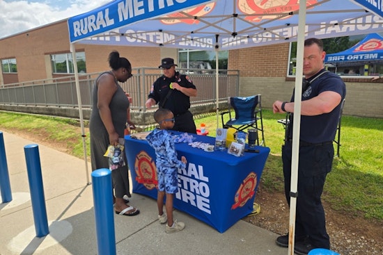 West Knox County Fire Crew Engages Cedar Bluff Elementary at PTO Community Fair