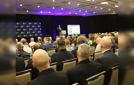 White House Officials Advocate for Stronger Border Security at Phoenix Expo Amid Diverse Reactions