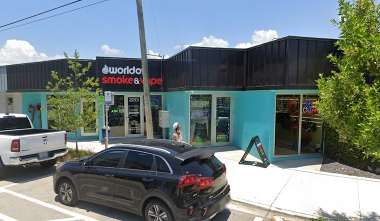 Wilton Manors Police Seek Suspects in Early Morning Armed Robbery at Local Smoke Shop