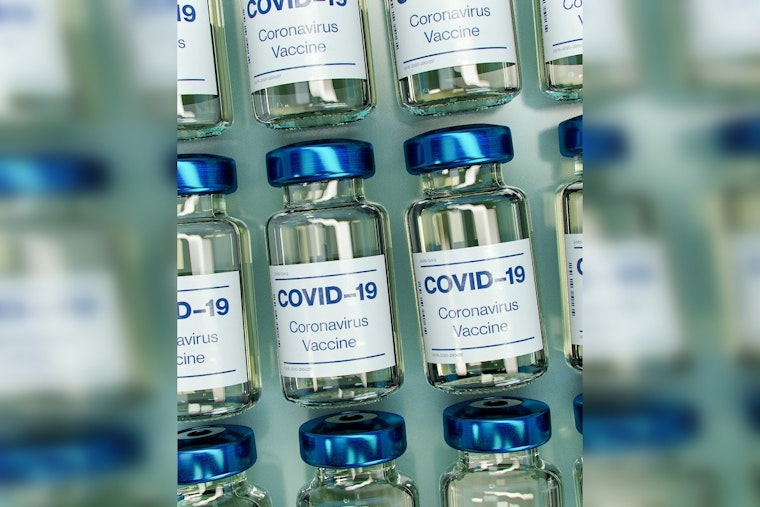 14 Arrested in Los Angeles for Allegedly Defrauding Over $25 Million in COVID-19 Relief Funds