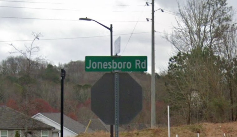 17-Year-Old Girl Stable After Shooting on Jonesboro Road in Southeast Atlanta as Police Seek Witnesses