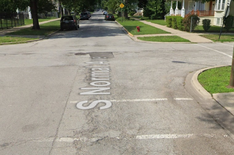 52-Year-Old Man Fatally Shot During Domestic Argument in Chicago's Roseland Neighborhood