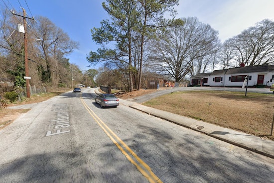 63-Year-Old Man Stabbed in Altercation on Fairburn Road NW, Atlanta Police Investigating