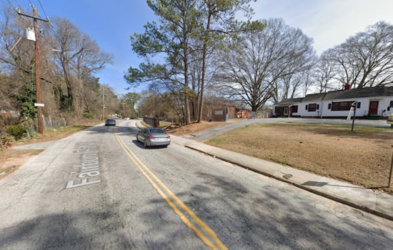 63-Year-Old Man Stabbed in Altercation on Fairburn Road NW, Atlanta Police Investigating