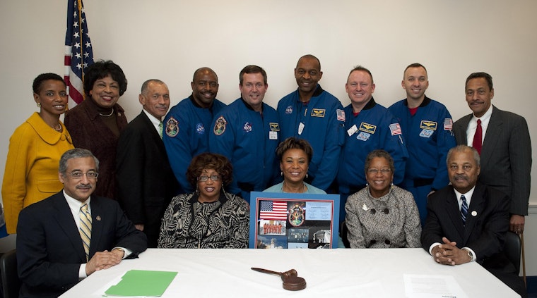 Oakland's Mayor-Elect Barbara Lee Forms Transition Team Amidst Fiscal Challenges