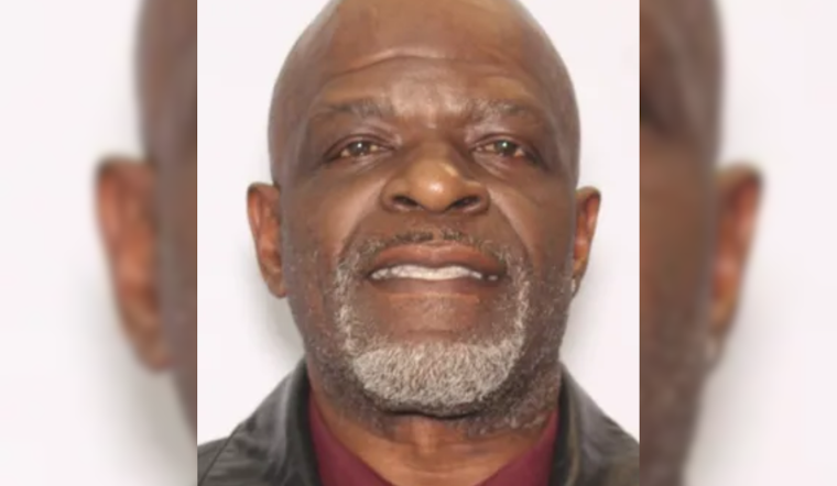 Akron Police on the Hunt for Suspect Rosue Pierce in Fatal Stabbing of Narlon Portis