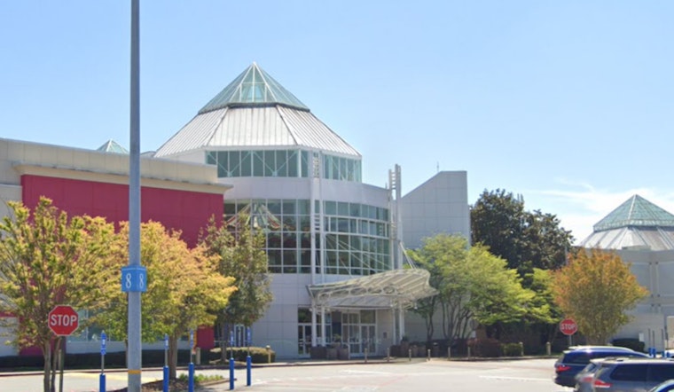 Alpharetta Explores Feasibility of Arena to Revive Pro Hockey in Georgia, Competes with Forsyth County Proposal