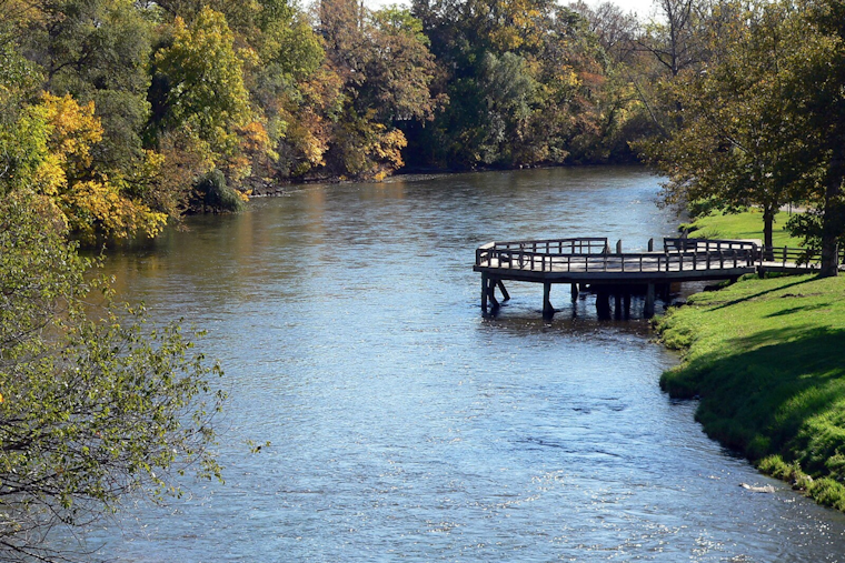 Ann Arbor Sewage Spill: 8,400 Gallons of Waste Enter Storm Drain, Threatening Huron River Ecosystem
