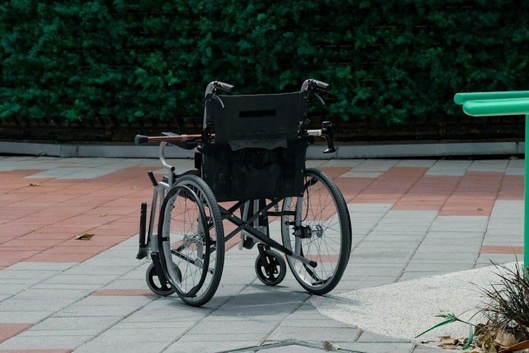 Arizona Pioneers Safety Measure for Disabled Residents with New Communication Disclosure Law