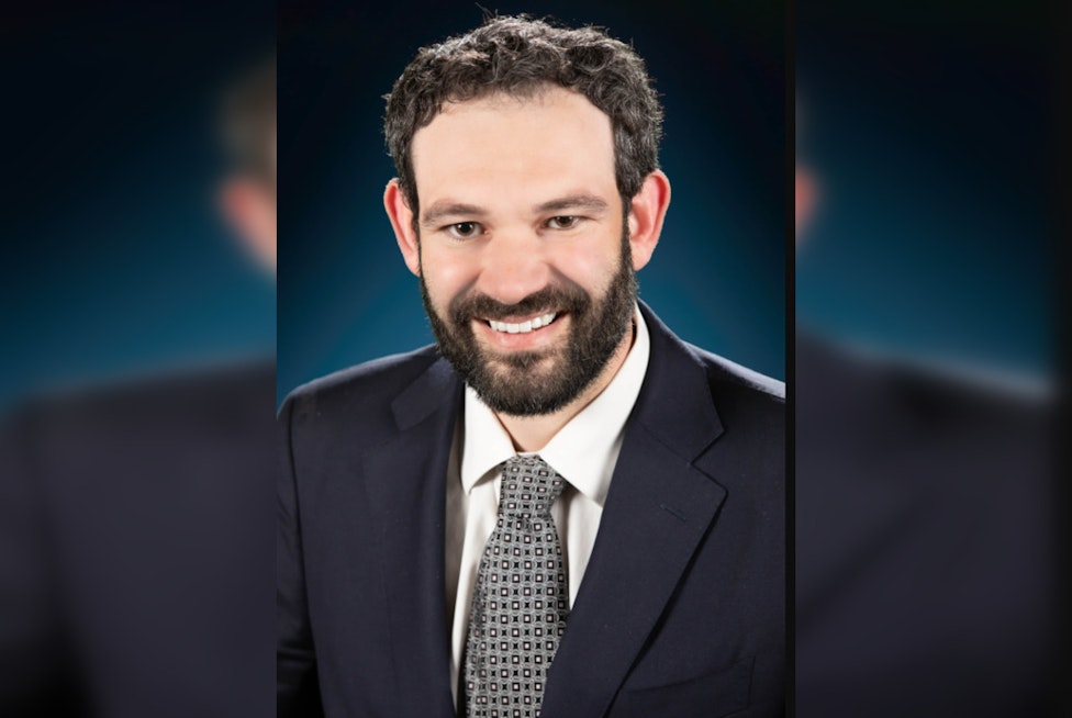 Arizona Representative Accuses Governor Hobbs and AG Mayes of Controversial Ties with Activist Group