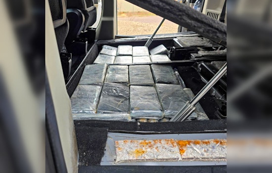 Arizona State Troopers Seize Over 900 Pounds of Narcotics in One Week Amid Crackdown on Drug Trafficking