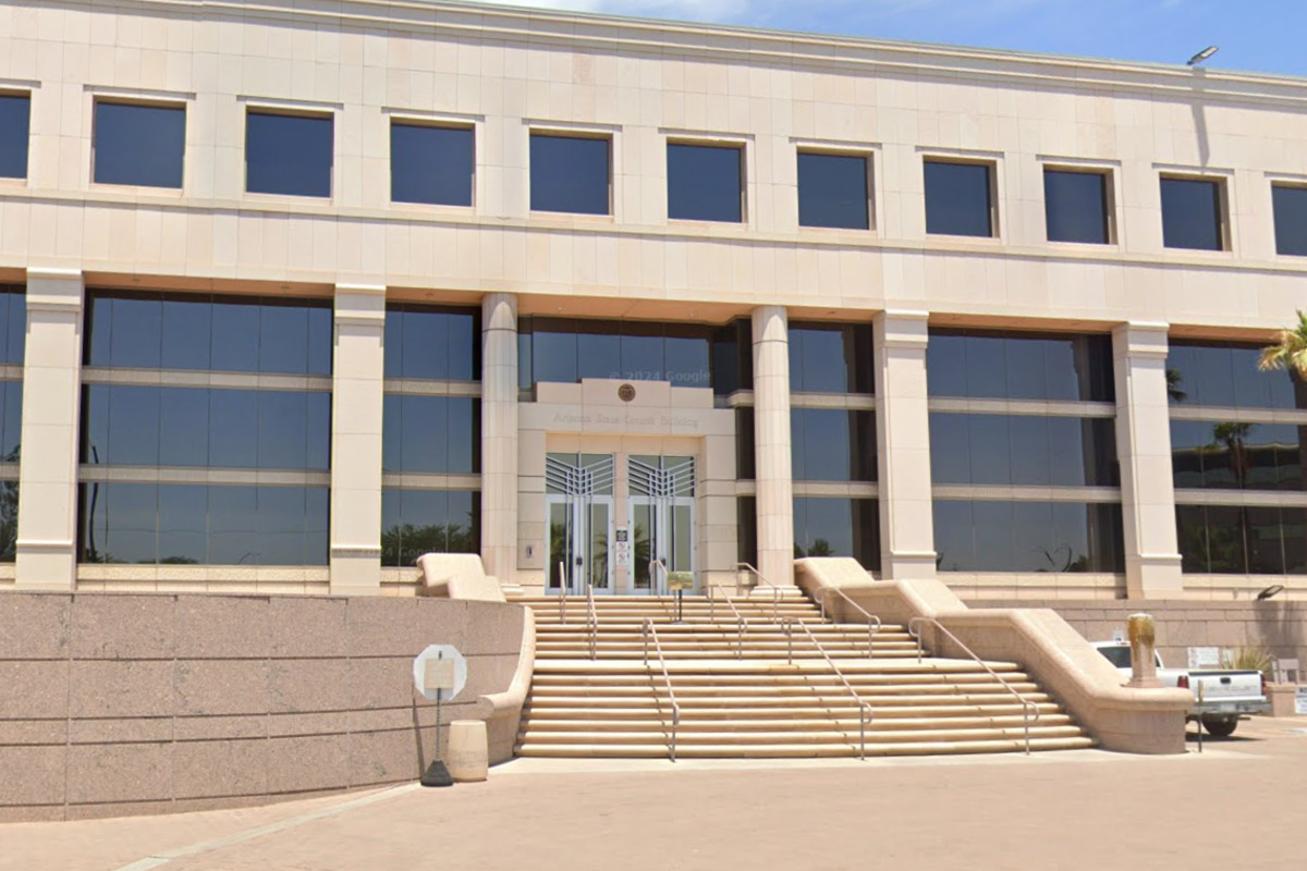 Arizona Supreme Court Clears Department of Liquor Licenses of