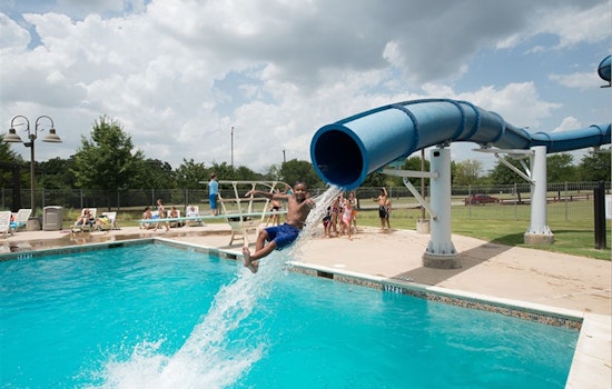 Arlington Celebrates Memorial Day Weekend with Aquatic Fun, Honor Tributes, and Cultural Festivities