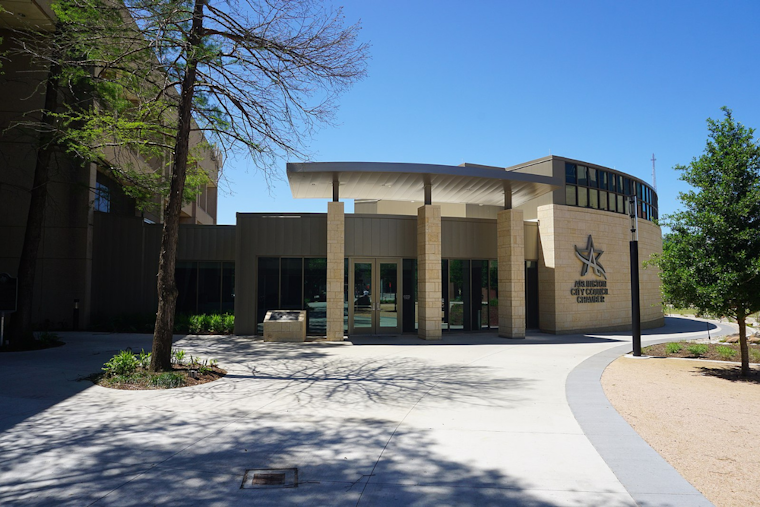 Arlington Lauded for Exemplary Fiscal Practices, Claims Triple Crown and Transparency Stars Amid Economic Headwinds
