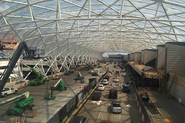 Hartsfield Jackson Airport Park And Ride hoodline.com