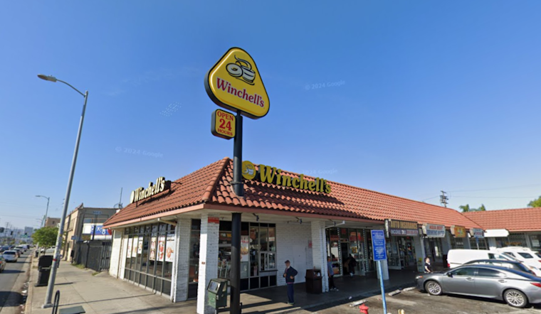 Attempted Robbery Suspect Tased and Detained After Officer-Involved Shooting in Jefferson Park, Los Angeles
