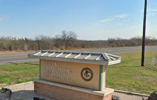 Beeville Ex-Prison Worker Admits to Smuggling Contraband, Faces Up to 15 Years in Federal Penitentiary