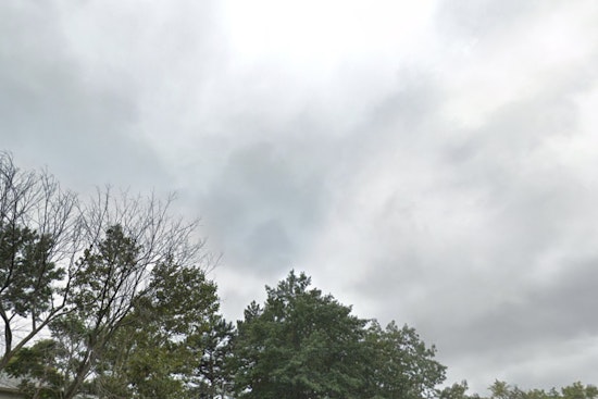 Boston Forecast Shows Rainy Saturday Followed by Sunny Mother's Day and Pleasant Week Ahead