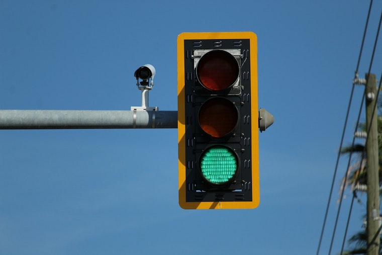 Boston's Project Green Light Expands, Leveraging AI to Slash Traffic Delays and Fuel Consumption