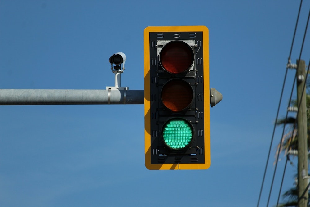 Boston's Project Green Light Expands, Leveraging AI to Slash Traffic Delays and Fuel Consumption
