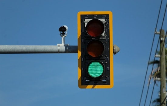 Boston's Project Green Light Expands, Leveraging AI to Slash Traffic Delays and Fuel Consumption