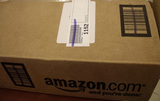 Bronx Store's Viral 'Mystery Packages' Spark Privacy Concerns Amid Bargain Shopping Craze