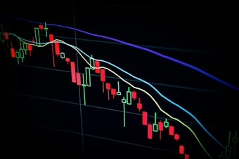 Capitol Hill Shakeup: Lawmakers Grapple with Stock Trading Scandal Amid Trump's Tariff Turmoil