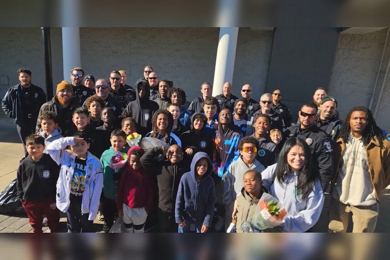 Charlotte-Mecklenburg Police Emphasize Community Relations to Boost Public Safety