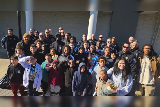 Charlotte-Mecklenburg Police Emphasize Community Relations to Boost Public Safety