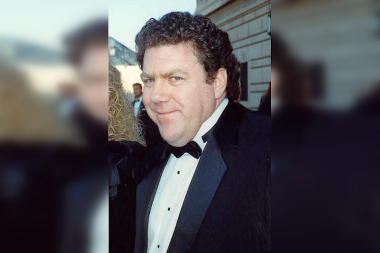 'Cheers' Icon George Wendt, Esteemed Actor of Stage and Screen, Dies at 76 in Chicago