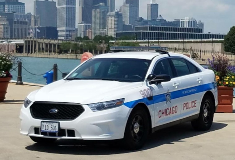 Chicago Police Alert Pilsen Businesses of Recent Burglaries, Seek Suspect