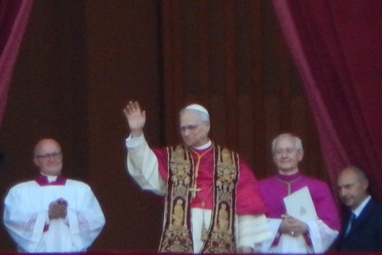 Chicago's Own Pope Leo XIV Calls for World Peace in First Sunday Blessing from St. Peter's Square