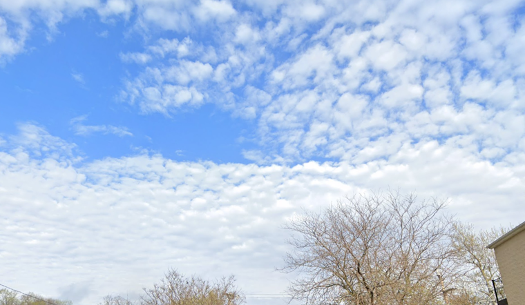 Chicagoans Set for a Week of Sun and Rising Temperatures After Morning Showers Clear