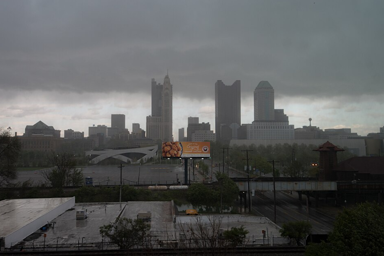 Chilly Showers Kick Off the Weekend in Cincinnati and Columbus, Warmer Evenings Ahead