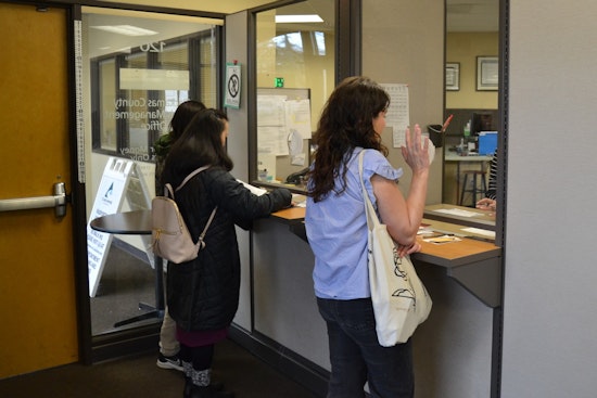 Clackamas County Expands Walk-in Wednesday Services for Marriage Licenses and Passport Applications
