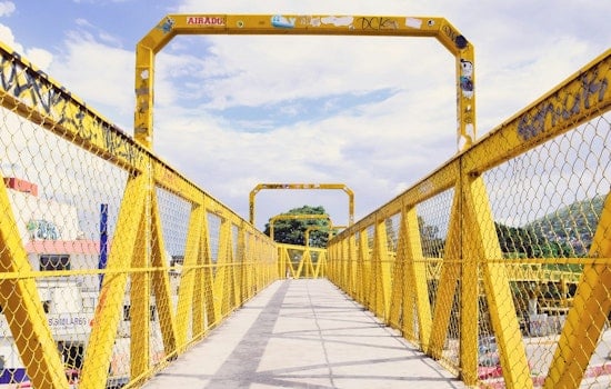 Construction Resumes on SR 500 Pedestrian Bridge in Vancouver to Enhance Community Connectivity