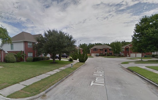 Contractor Found Dead in Suspected Homicide at Northwest Harris County Home, Suspect Hospitalized Following Chaotic Attempt to Flee