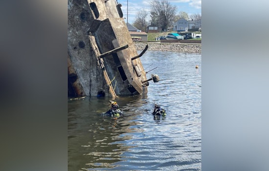 Coordinated Effort Successfully Raises Sunken Boat from Pere Marquette Lake, Owners May Face Recovery Costs Over $10,000