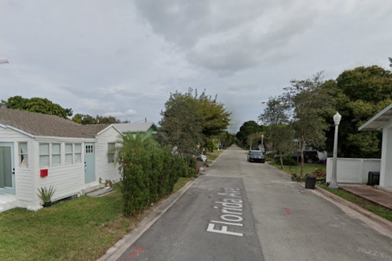 Coral Gables Woman Reports Fake DoorDash Delivery Man Suspected of Attempted Break-In
