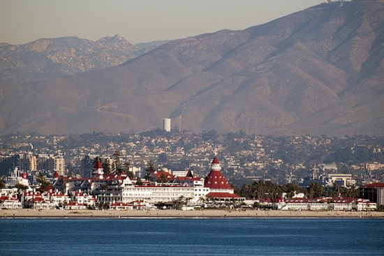 Coronado Closes Western Shoreline Amid Memorial Day Festivities Due to Sewage Pollution