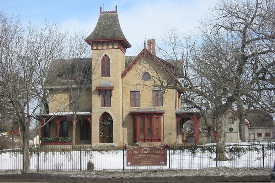 Dakota County Historical Society Opens Tours at LeDuc Estate and Sibley Site This May