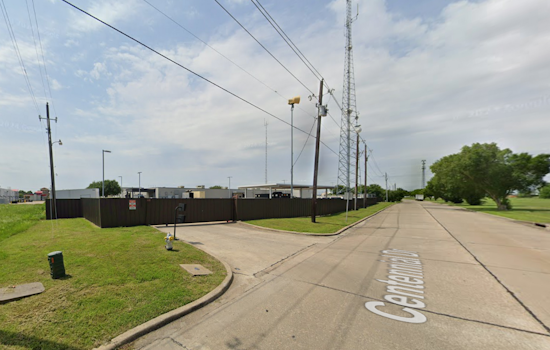 Dallas 911 Call Analysts Fired After Arrests for Theft and DWI