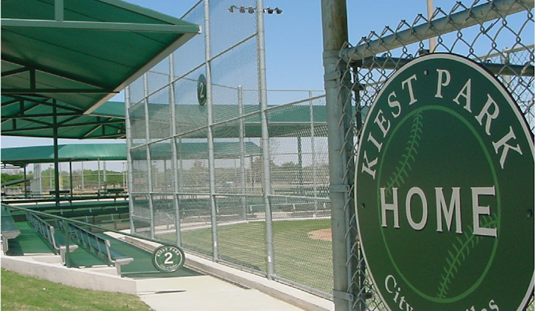 Dallas Opens Registrations for Summer Men's and Coed Softball Leagues at Kiest Park