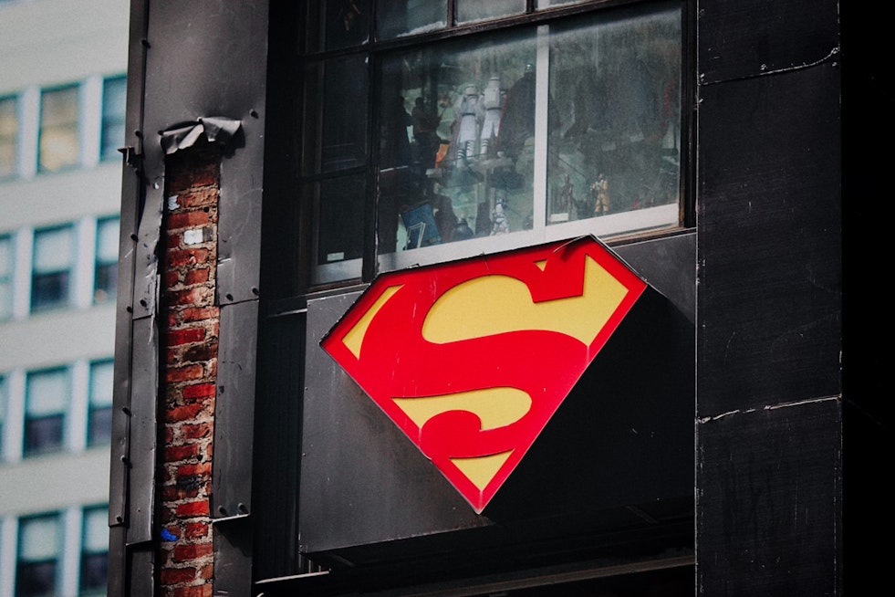 Director James Gunn Honors Hometown St. Louis and Creator’s City Cleveland in New "Superman" Film Promotions