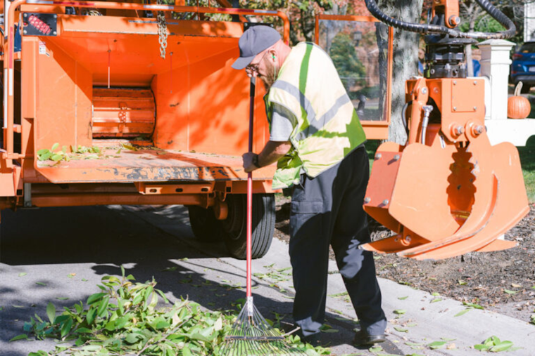 Dublin Commuters Alert: Road Closures Due to Berm Cleaning on U.S. 33 and Sawmill Road
