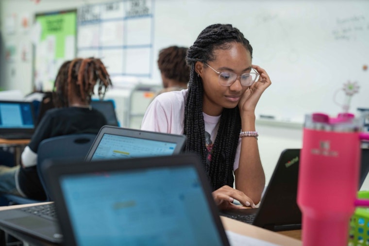 Duval County High Schools to End Day 15 Minutes Earlier in Schedule Revamp