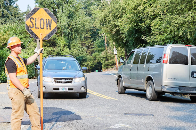 Extended Traffic Advisory: NE Airport Way Lane Closure in Portland Persists Amid Water Main Repair