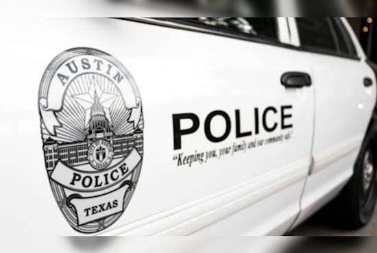 Fatal Traffic Accident Claims Life at Central Austin Intersection, Investigation Underway
